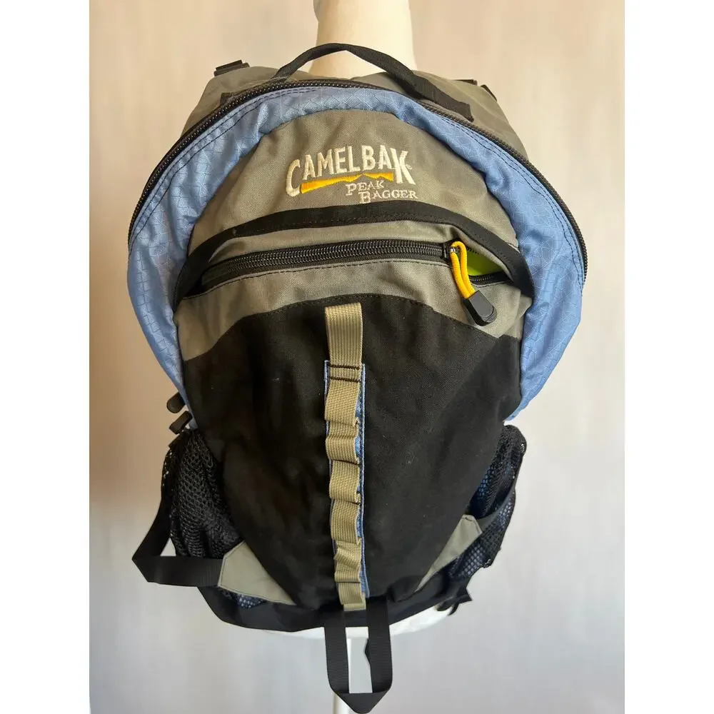 Camelbak Bagger hydration backpack Vintage Blue and Gray